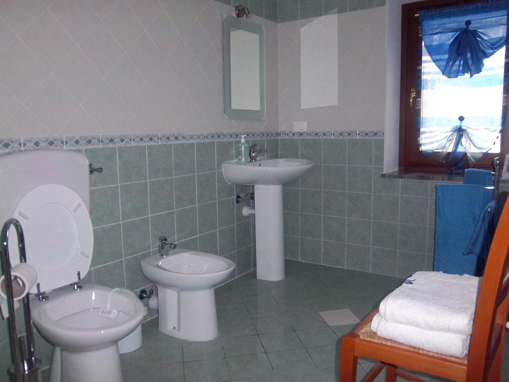 Les Lillas Verrayes Habitación foto