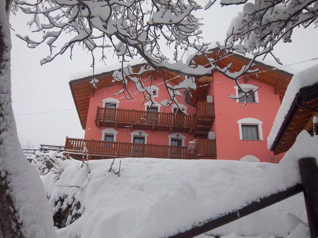 Les Lillas Verrayes Exterior foto